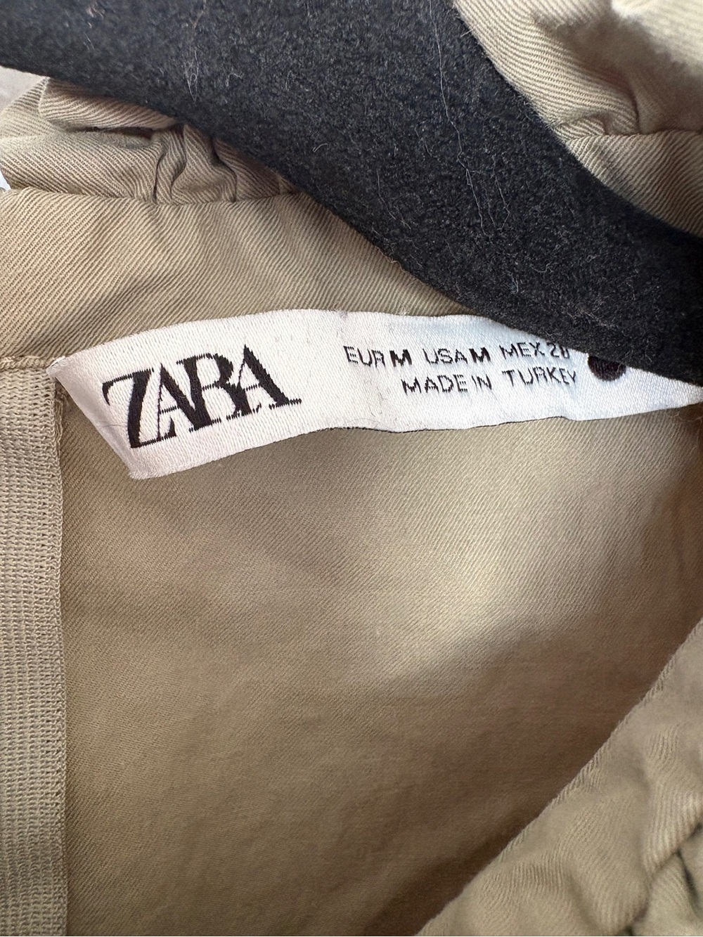 Zara Ruffle Mock Neck Sleeveless Top Sage Green Size M - Picture 6 of 6